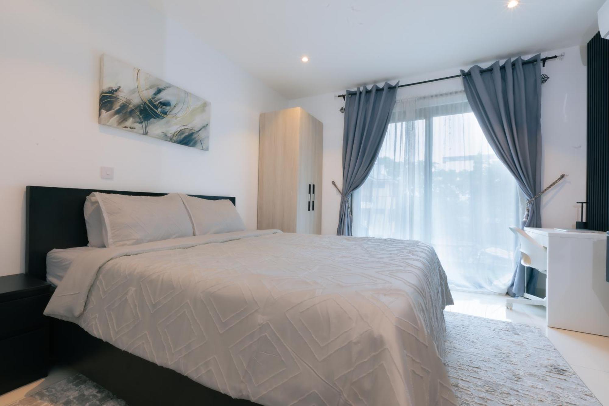 7 Minutes From The Airport - Chic Studio Akra Zewnętrze zdjęcie